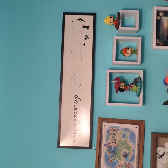 Never Grow Up sign - Picture 3 of 3